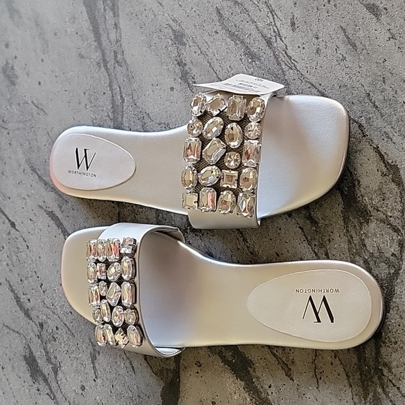 WORTHINGTON Slide Sandals w/Large RHINESTONES Silver size 11M NWT - Picture 7 of 7
